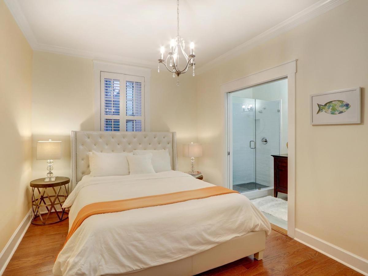 Liberty Street Retreat Villa ซาวานนาห์ ภายนอก รูปภาพ