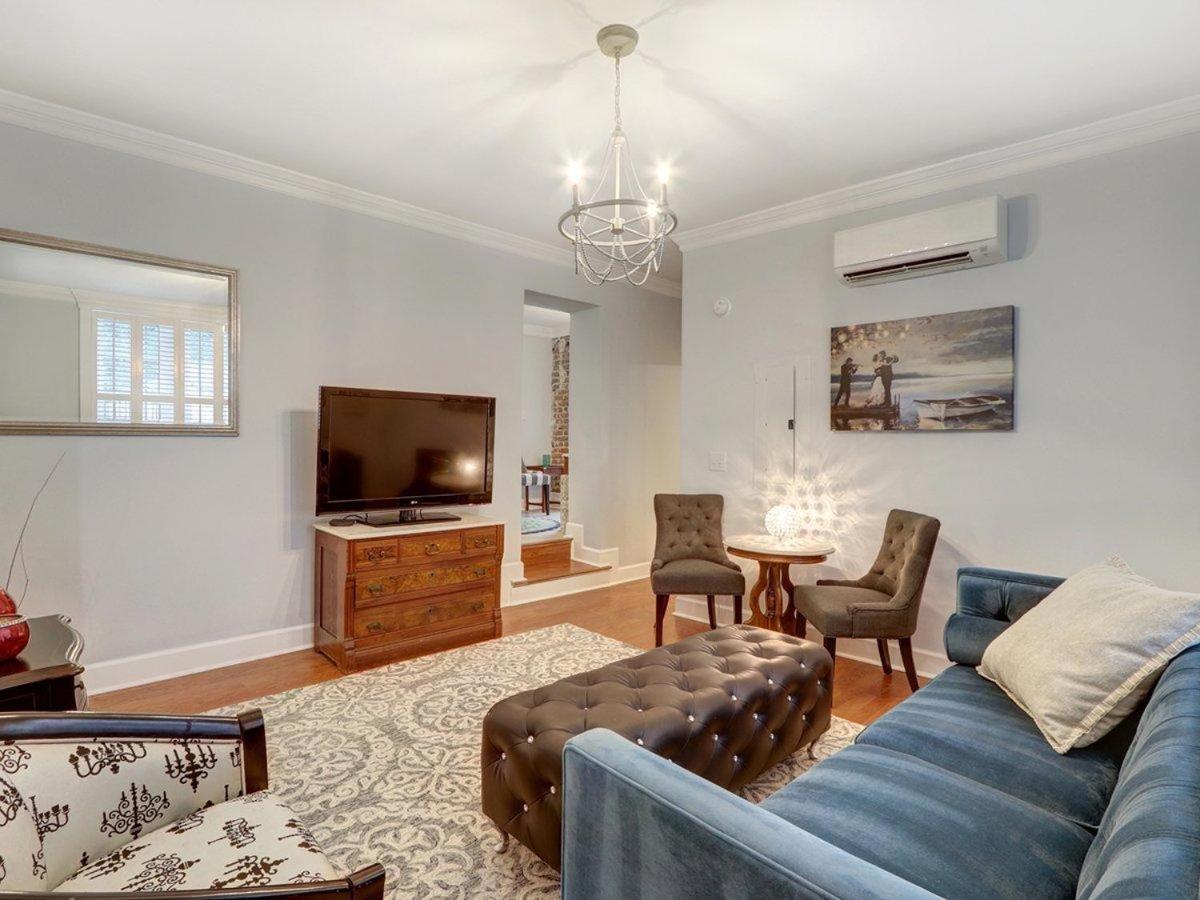 Liberty Street Retreat Villa ซาวานนาห์ ภายนอก รูปภาพ